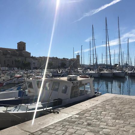 Studios Du Marin Sur Port De Ла Сиота Екстериор снимка