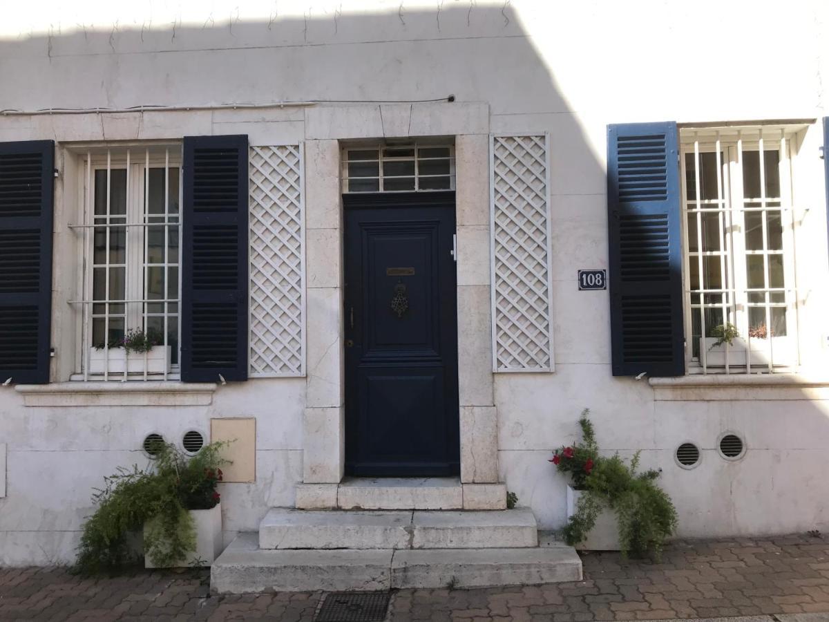 Studios Du Marin Sur Port De Ла Сиота Екстериор снимка